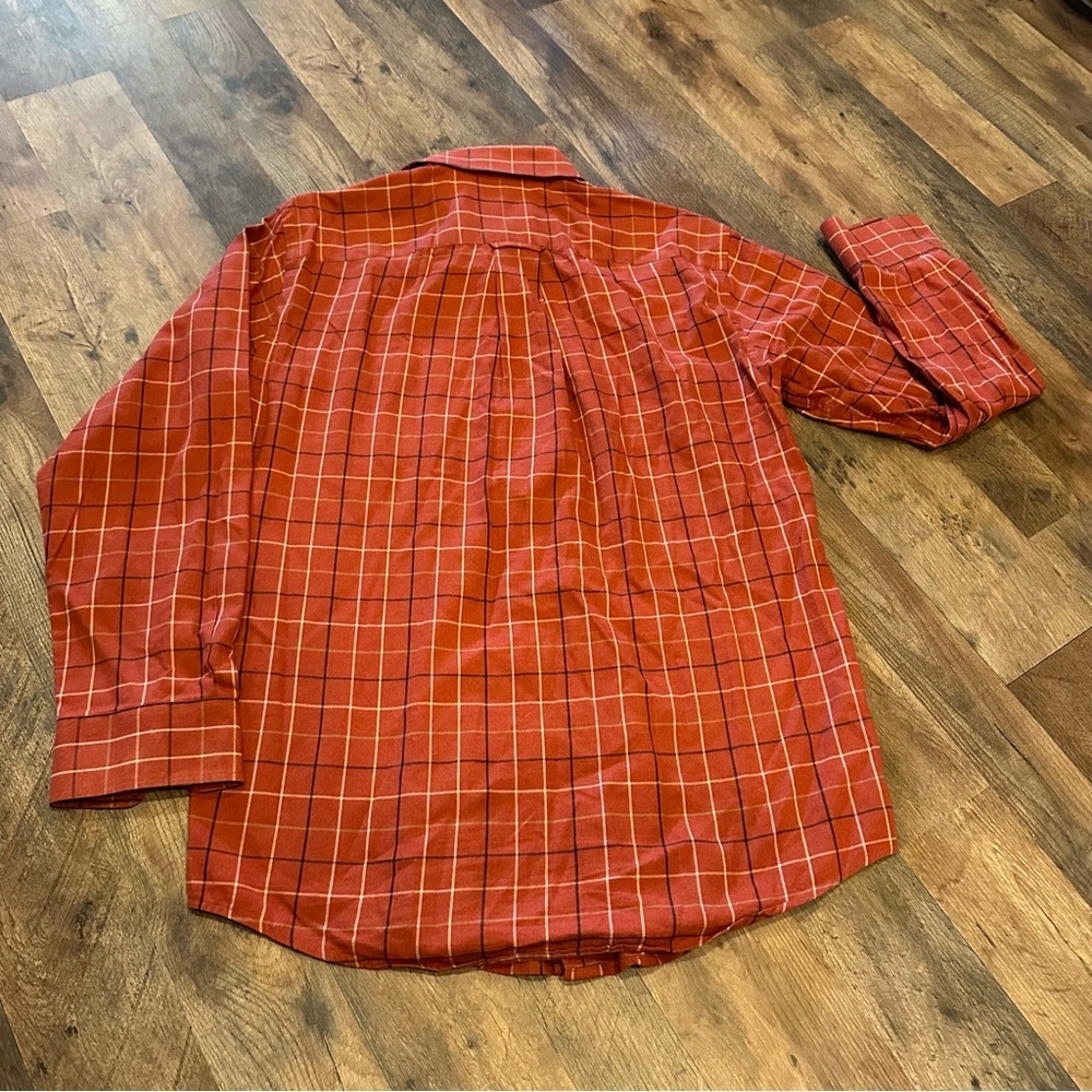 Orvis Button Down Size Large - Picture 2 of 10
